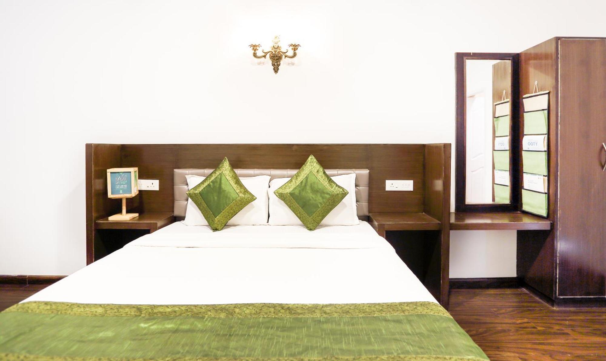 Treebo Skydale Inn & Suites With Mountain View Ooty Dış mekan fotoğraf