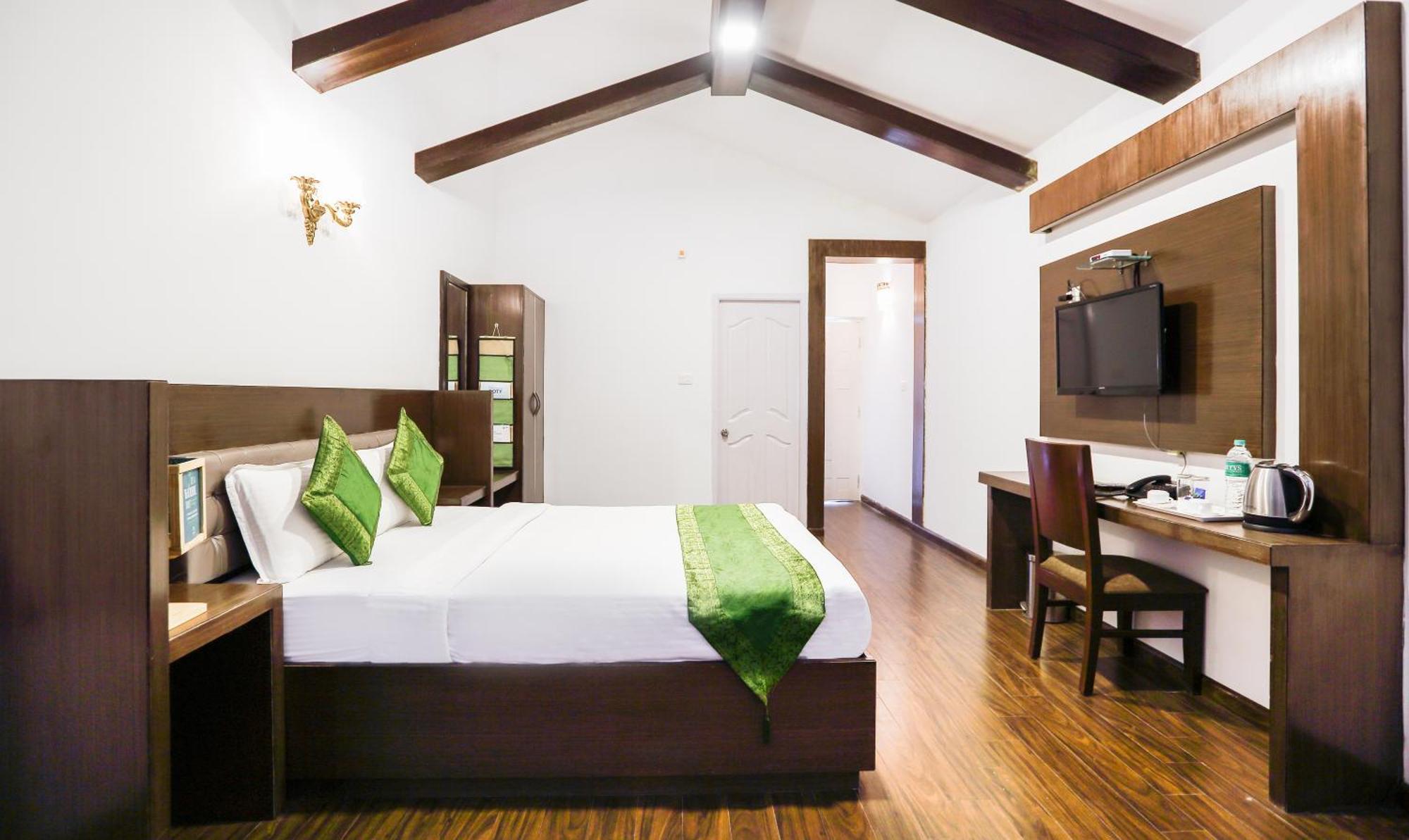 Treebo Skydale Inn & Suites With Mountain View Ooty Dış mekan fotoğraf