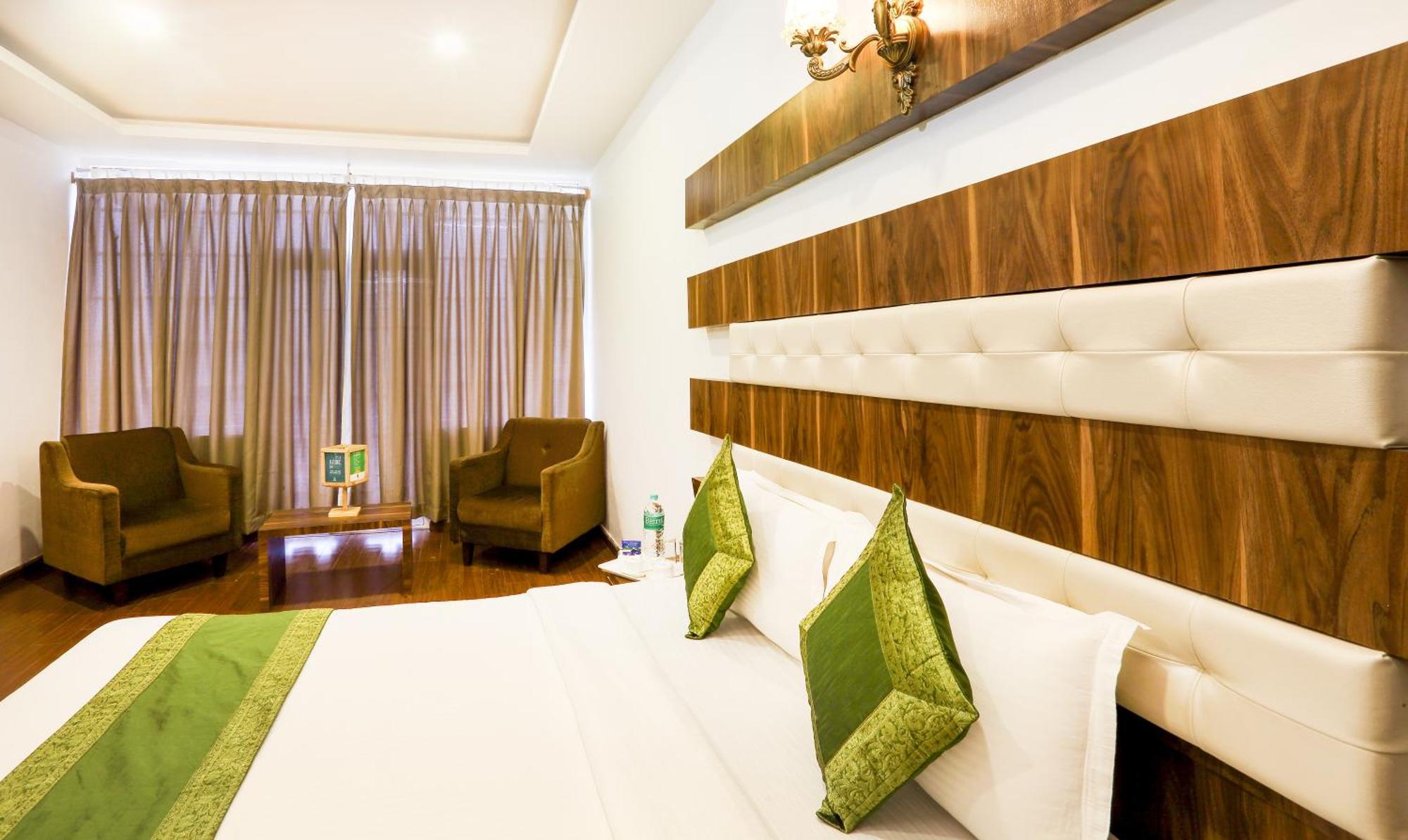 Treebo Skydale Inn & Suites With Mountain View Ooty Dış mekan fotoğraf